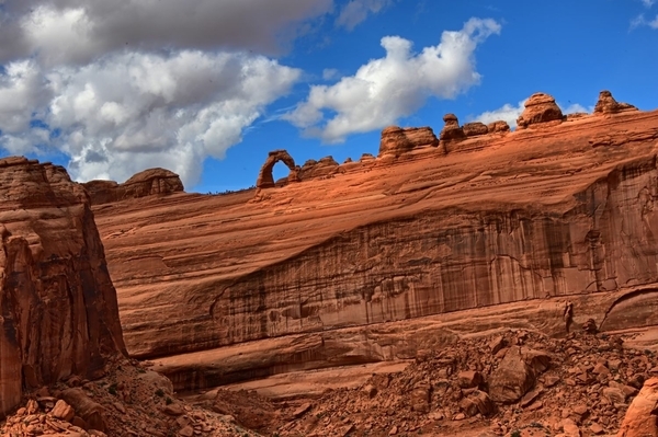 Delicate Arch from a distance