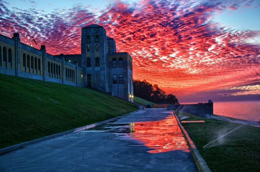 RED SKY (AAH 4444 HDR(5))