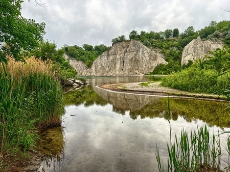 THE BLUFFS (IMG 5574 HDR)