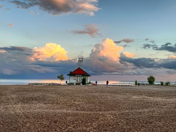 CLOUDS (IMG 6381 HDR)