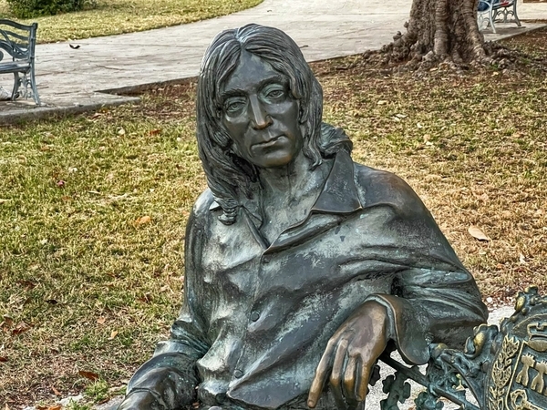 John Lennon Statue